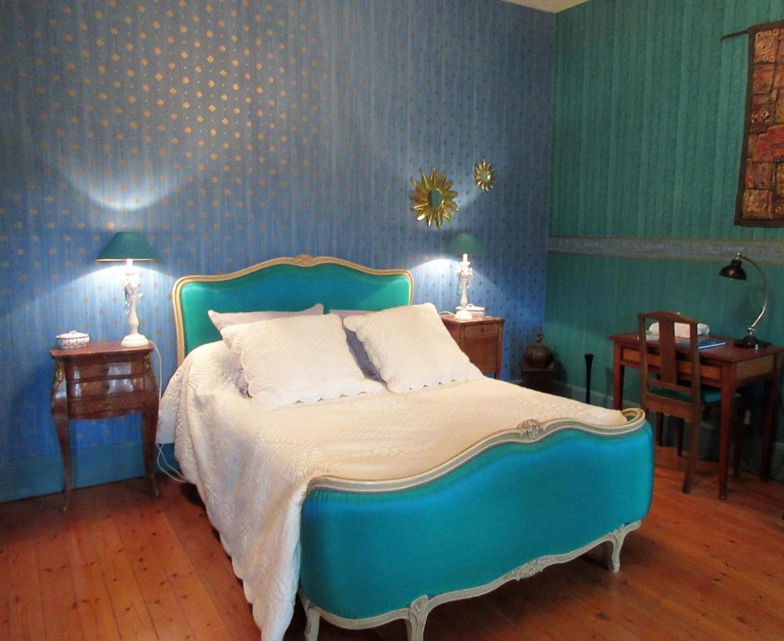 Le Manoir Sur La Roche, 74, Impasse Du Manoir, 71520 Navour Sur Grosne D121 Bed & Breakfast Clermain Exterior photo